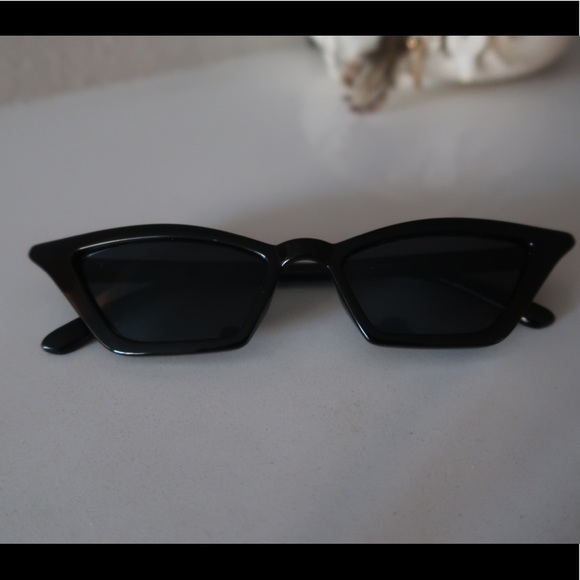 Vintage Retro Black Sunglasses Unisex Futuristic - Picture 4 of 7